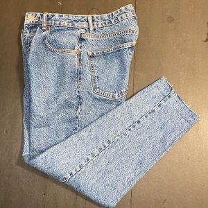Zara Size 4 Washout Ankle Crop High Rise Denim Jeans
